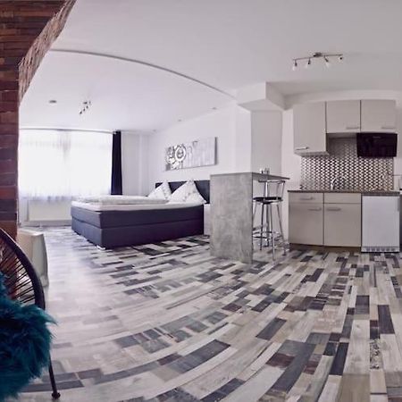 Moderne Wohnung Schwarzwald - In Bester Lage Direkt Am Fluss Bad Wildbad Zewnętrze zdjęcie