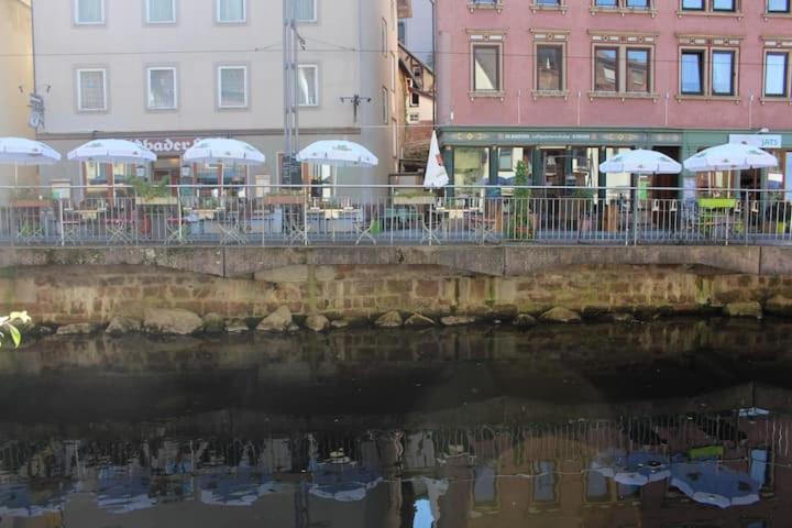 Moderne Wohnung Schwarzwald - In Bester Lage Direkt Am Fluss Bad Wildbad Zewnętrze zdjęcie