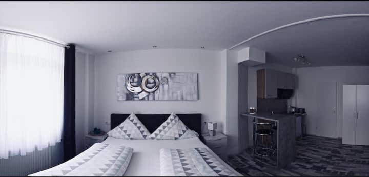 Moderne Wohnung Schwarzwald - In Bester Lage Direkt Am Fluss Bad Wildbad Zewnętrze zdjęcie